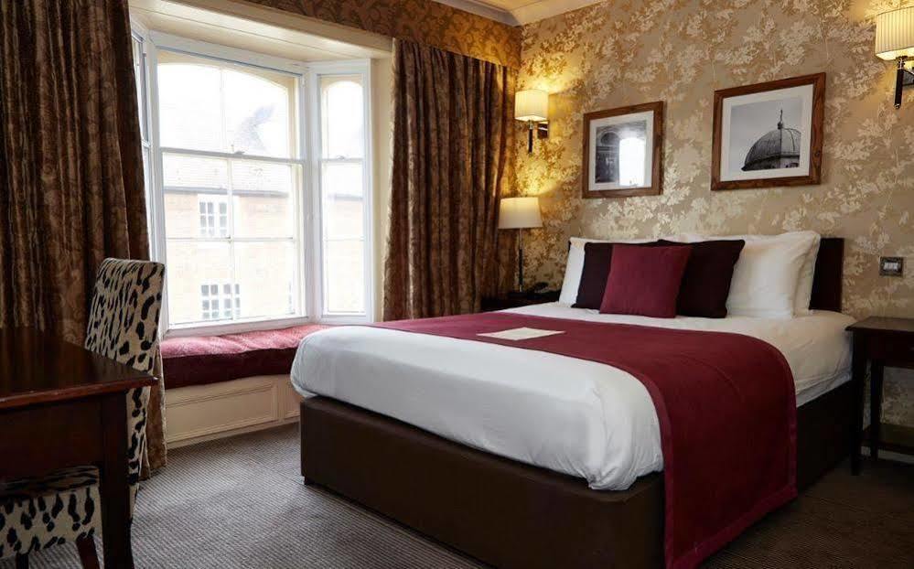The Bell Hotel & Inn By Greene King Inns Woburn Kültér fotó